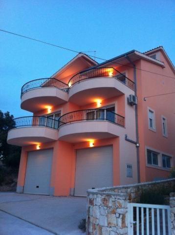 Apartments By The Sea Razanj, Rogoznica - 11347 Buitenkant foto