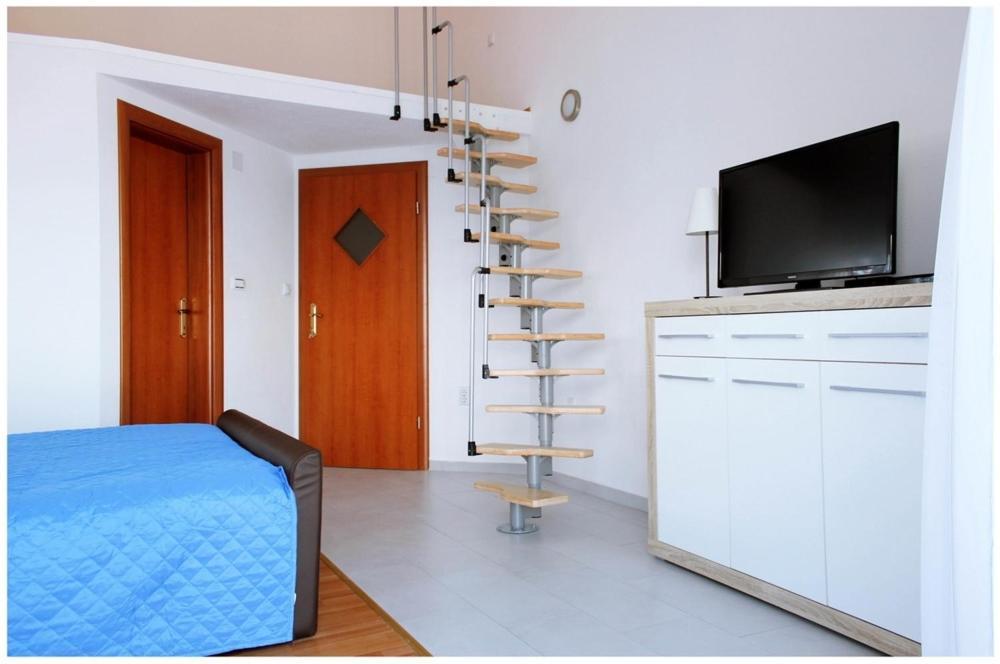 Apartments By The Sea Razanj, Rogoznica - 11347 Buitenkant foto